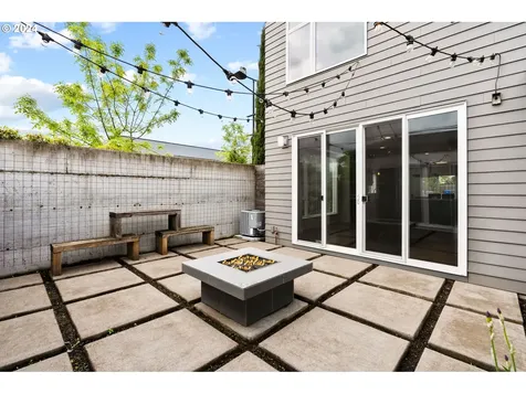 7576 N Curtis Avenue Portland OR 97217