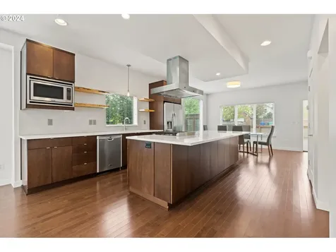 7576 N Curtis Avenue Portland OR 97217