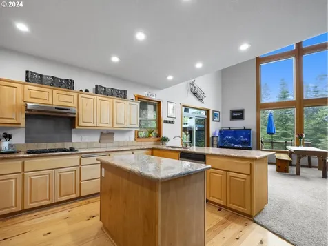 66475 E Barlow Trail Road Rhododendron OR 97049