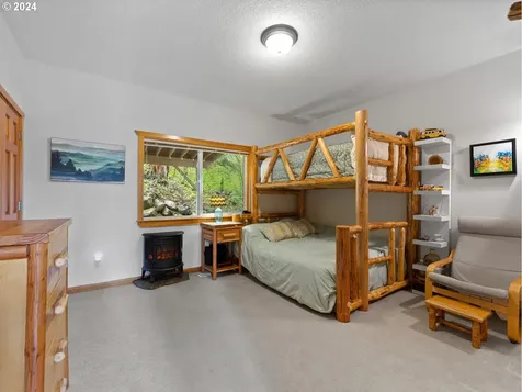 66475 E Barlow Trail Road Rhododendron OR 97049