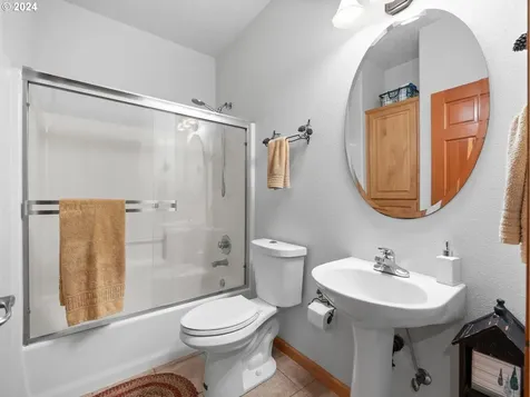 66475 E Barlow Trail Road Rhododendron OR 97049