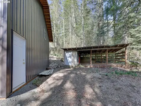 66475 E Barlow Trail Road Rhododendron OR 97049
