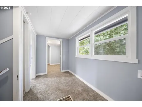 602 NE 3rd Avenue Battle Ground WA 98604