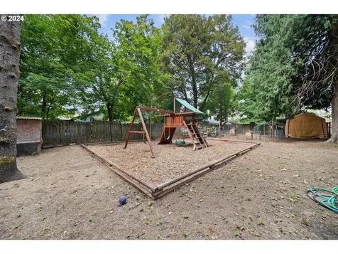 602 NE 3rd Avenue Battle Ground WA 98604