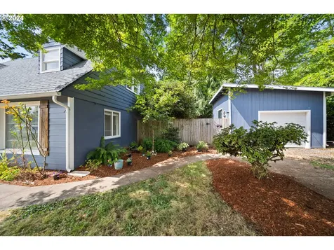 602 NE 3rd Avenue Battle Ground WA 98604