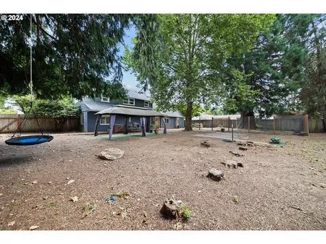 602 NE 3rd Avenue Battle Ground WA 98604