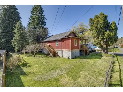 1183 Grove Street Vernonia OR 97064