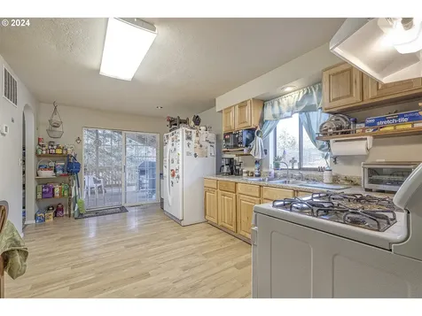 1183 Grove Street Vernonia OR 97064
