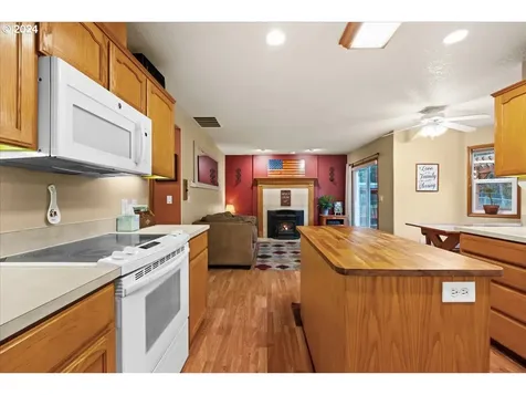 447 Vista Ridge Court Gaston OR 97119