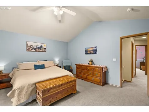 447 Vista Ridge Court Gaston OR 97119