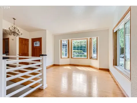 10329 Sw Porter Street Portland OR 97225