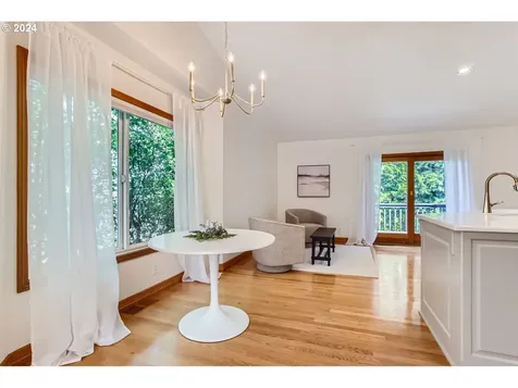 10329 Sw Porter Street Portland OR 97225