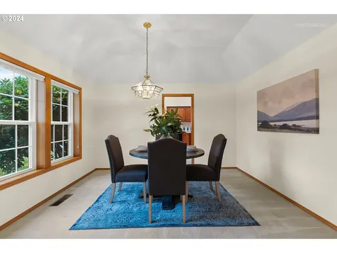 598 NW 94th Terrace Portland OR 97229