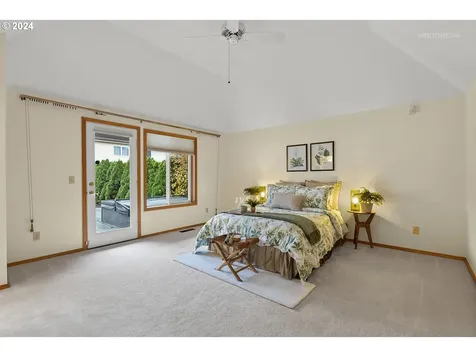 598 NW 94th Terrace Portland OR 97229