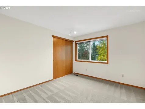 598 NW 94th Terrace Portland OR 97229