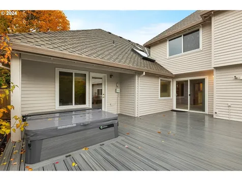 598 NW 94th Terrace Portland OR 97229