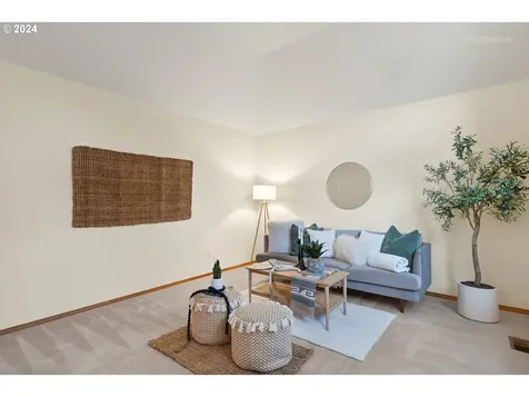 598 NW 94th Terrace Portland OR 97229