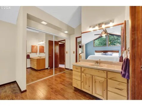 2854 Warren Street Eugene OR 97405