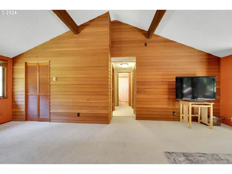 2854 Warren Street Eugene OR 97405