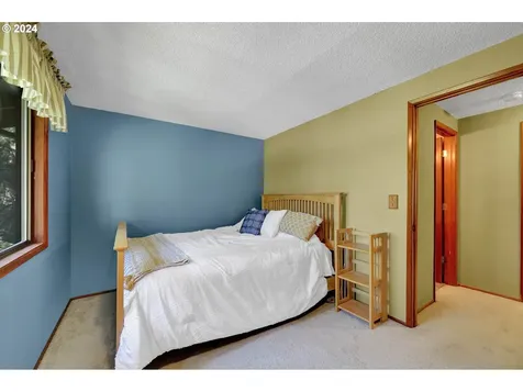 2854 Warren Street Eugene OR 97405