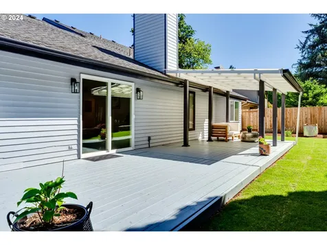 3368 Chaucer Way Eugene OR 97405