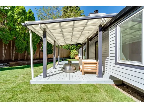 3368 Chaucer Way Eugene OR 97405