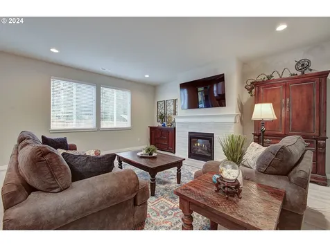 1941 Ne 12th Avenue Battle Ground WA 98604