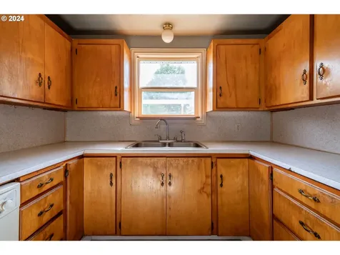 1441 Westwood Lane Sweet Home OR 97386