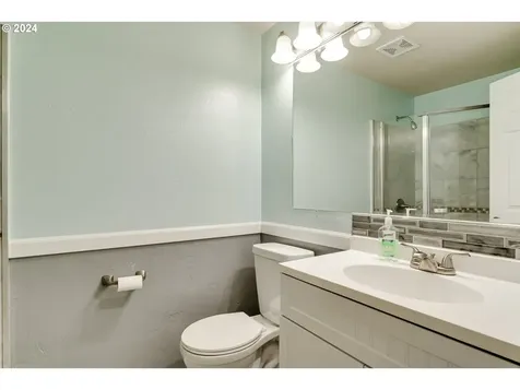 4499 Marcum Lane Eugene OR 97402