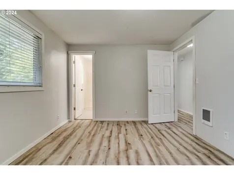 4499 Marcum Lane Eugene OR 97402