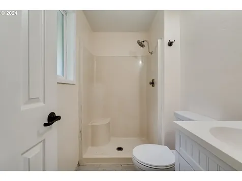 4499 Marcum Lane Eugene OR 97402