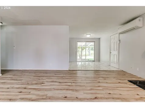 4499 Marcum Lane Eugene OR 97402