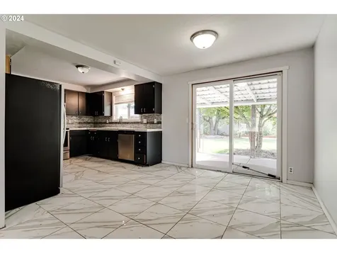 4499 Marcum Lane Eugene OR 97402
