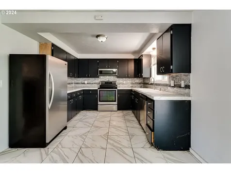 4499 Marcum Lane Eugene OR 97402