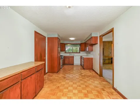 1266 Kimberly Court NE Keizer OR 97303