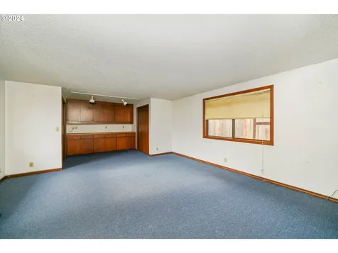 1266 Kimberly Court NE Keizer OR 97303