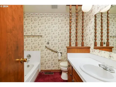 1266 Kimberly Court NE Keizer OR 97303