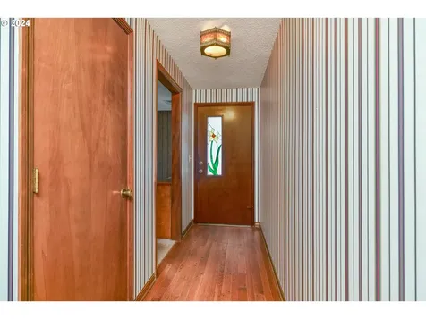 1266 Kimberly Court NE Keizer OR 97303