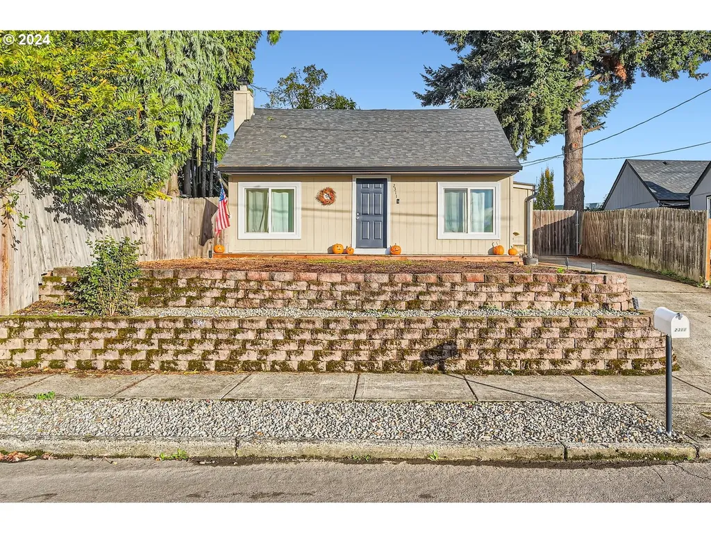 2311 Simpson Avenue Vancouver WA 98660