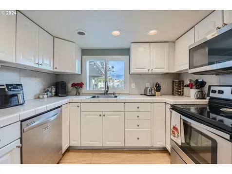 2311 Simpson Avenue Vancouver WA 98660