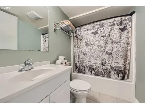 2311 Simpson Avenue Vancouver WA 98660