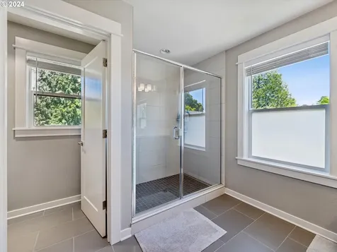 4025 Se Malden Street Portland OR 97202