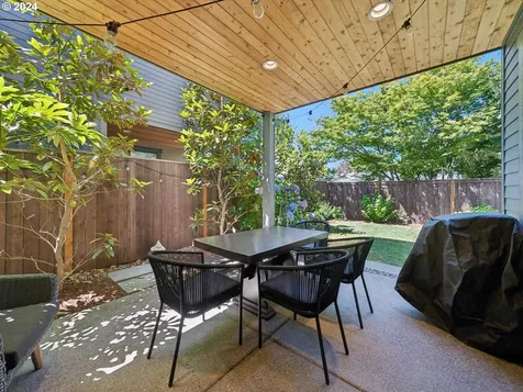 4025 Se Malden Street Portland OR 97202