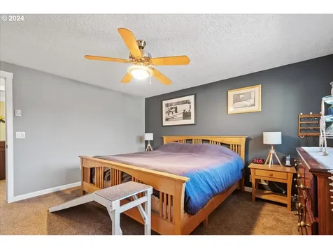 15109 NE 28th Court Vancouver WA 98686