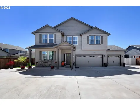 3292 Korbel Street Eugene OR 97404