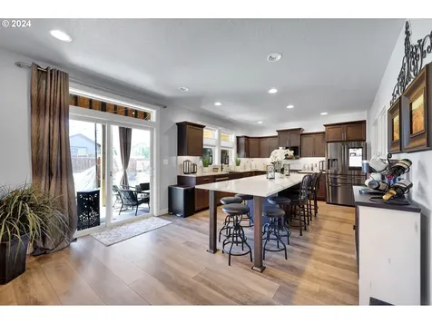 3292 Korbel Street Eugene OR 97404