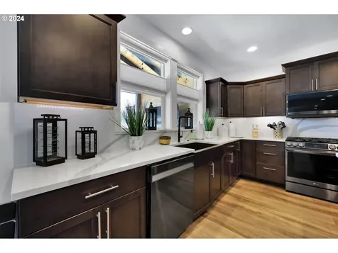 3292 Korbel Street Eugene OR 97404