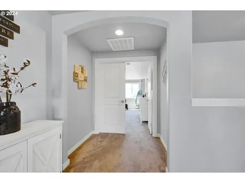 3292 Korbel Street Eugene OR 97404