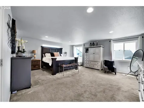 3292 Korbel Street Eugene OR 97404