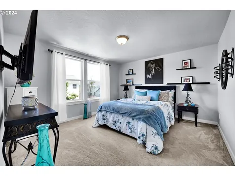 3292 Korbel Street Eugene OR 97404